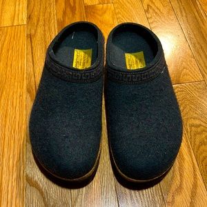 Stegmann wool clog blue